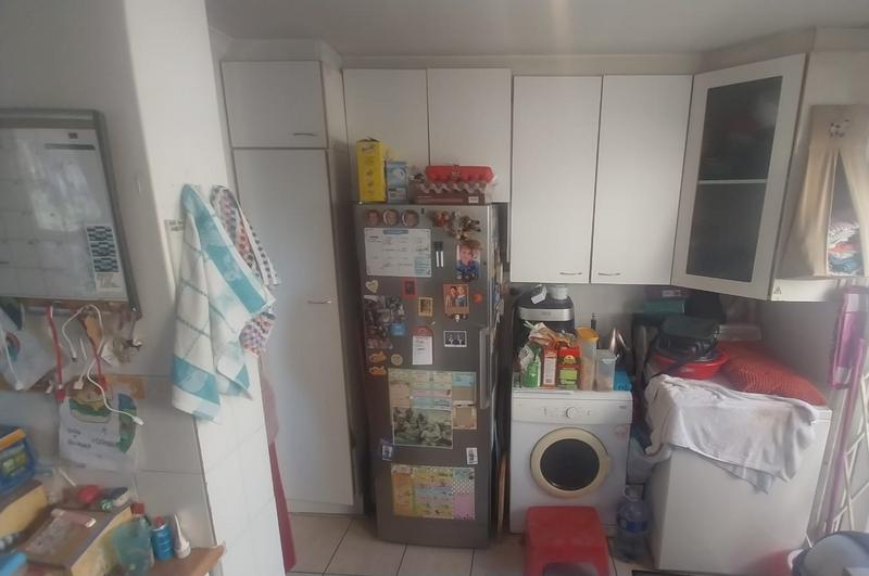 3 Bedroom Property for Sale in Plattekloof Glen Western Cape